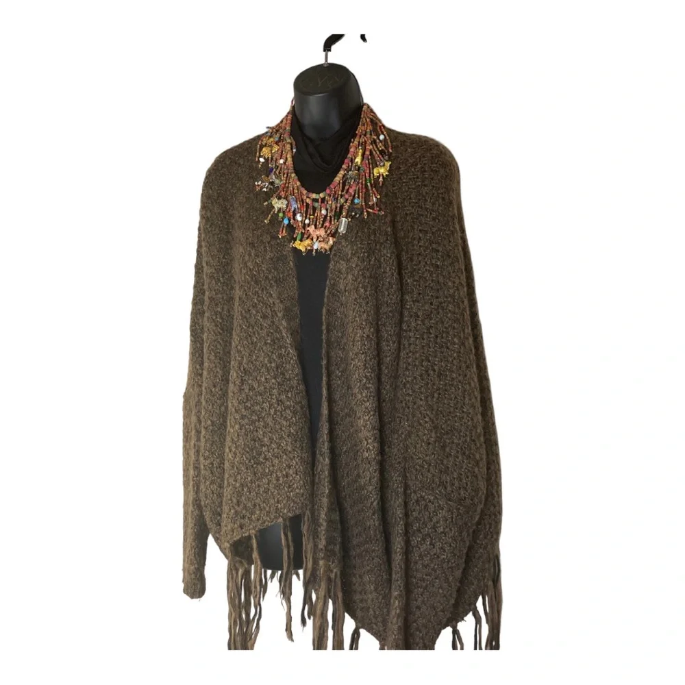 Cecilia Brown Sweater Shawl‎ with long Fringe Size Small